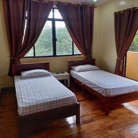 Tagaytay Rest House Villa Tagaytay City Екстериор снимка