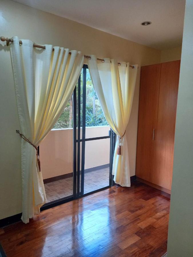 Tagaytay Rest House Villa Tagaytay City Екстериор снимка